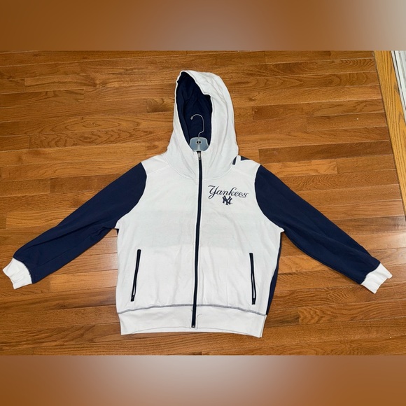 4her Tops - Yankees Hoodie Zip Up